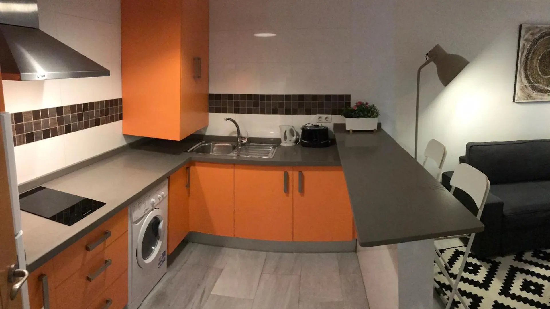 Malaga Boutique Stay - Carlos Haya Area With Parking Daire