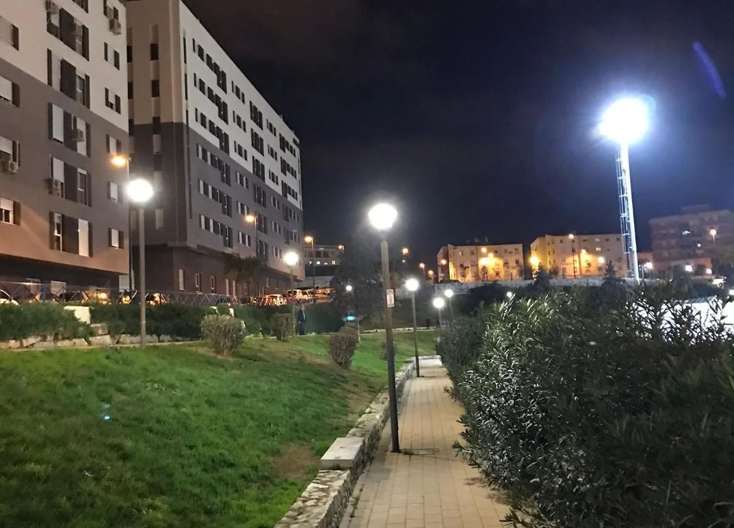 Malaga Boutique Stay - Carlos Haya Area With Parking Daire